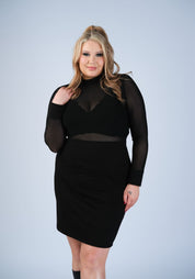 Viettelevä mesh-paita kevyesti läpikuultavaa materiaalia. Istuu kauniisti ja korostaa linjoja – täydellinen itsevarmaan ilmeeseen.