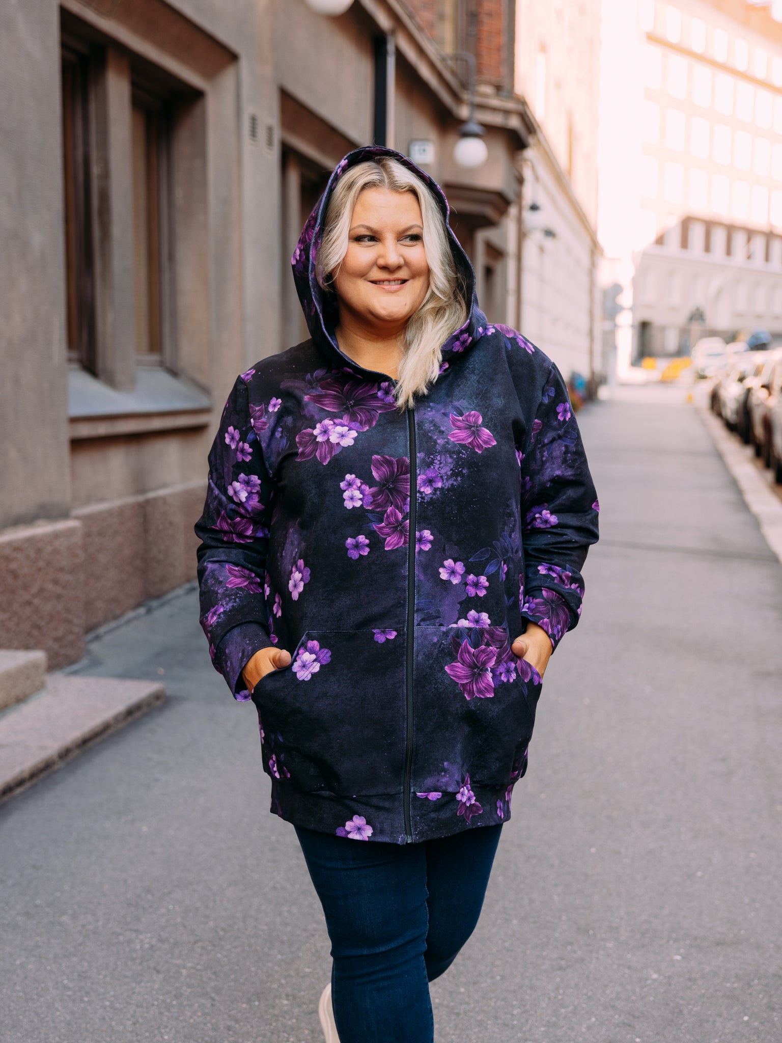 Be Everyday -vetskarihuppari, taikakukinta