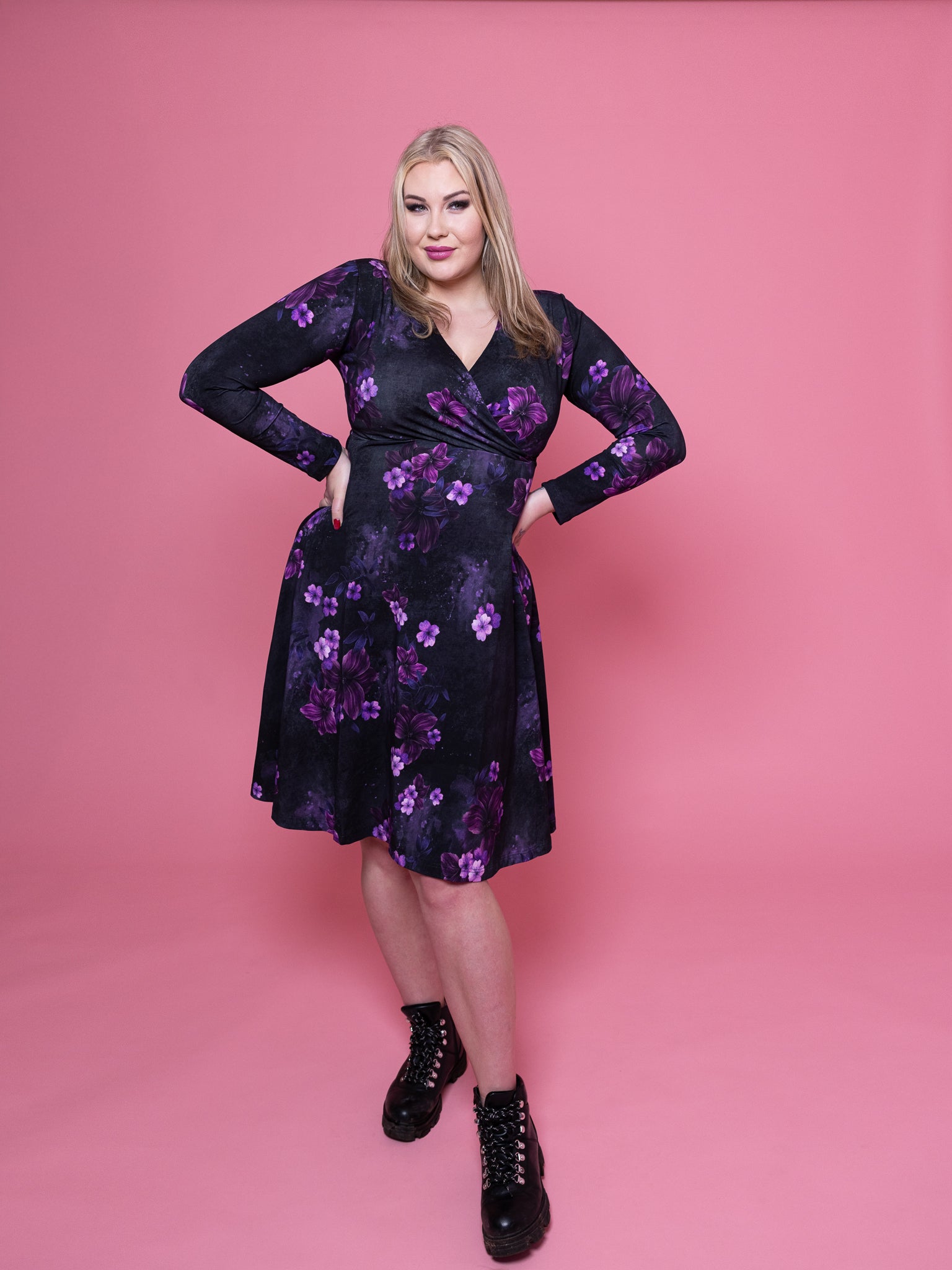 Casual pitkähihainen mekko, taikakukinta