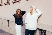 Everyday oversize huppari, musta fleece/ Lähetys vko 37