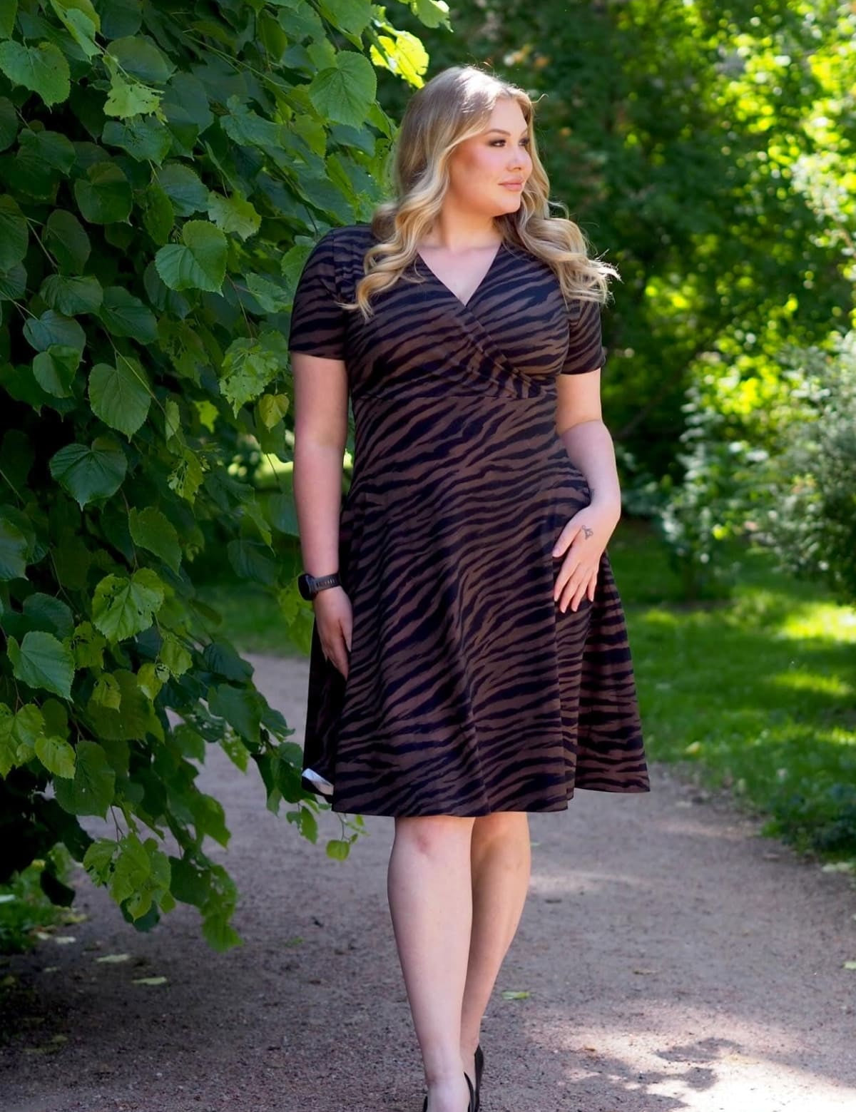 CASUAL LYHYTHIHAINEN- MEKKO COCO TIGER