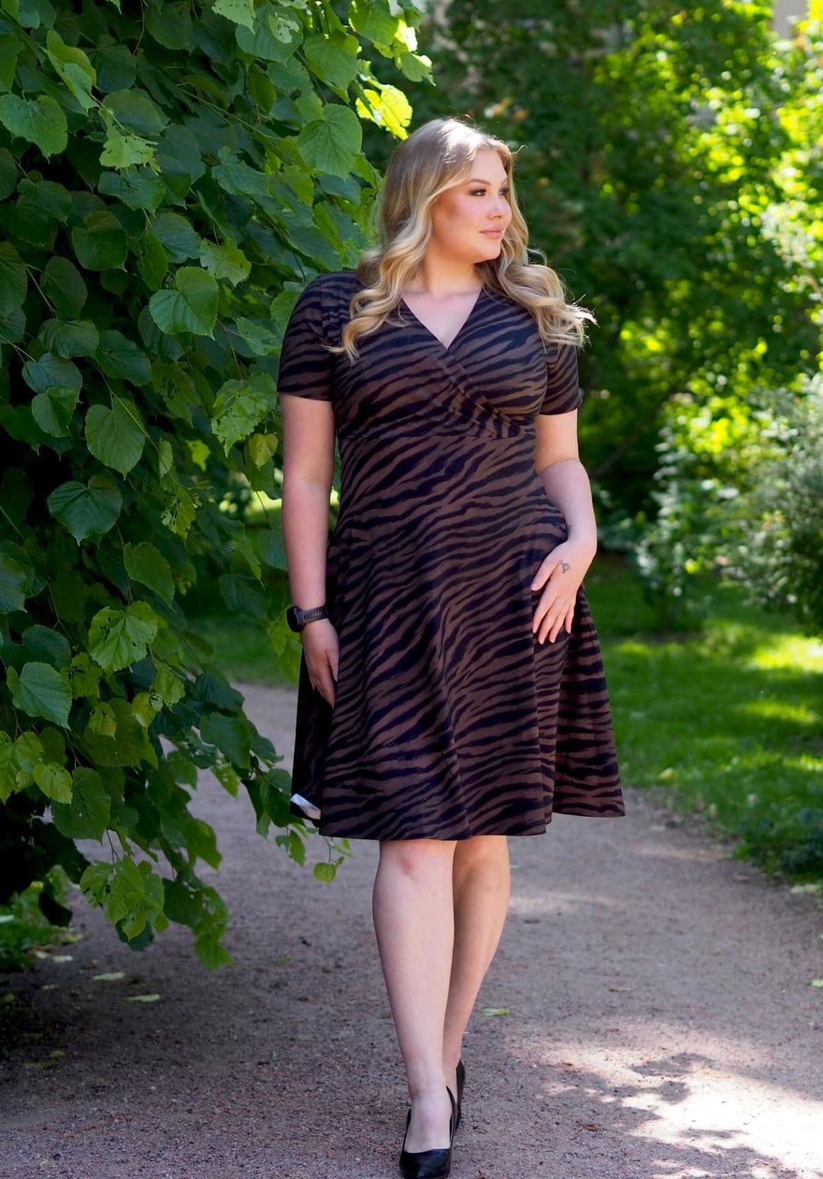 CASUAL LYHYTHIHAINEN- MEKKO COCO TIGER