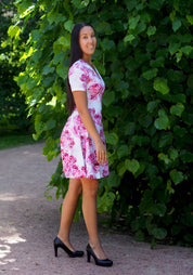 CASUAL LYHYTHIHAINEN- MEKKO PIONI VALKOINEN