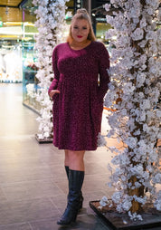 Oh Mama mekko polkadot viininpunainen
